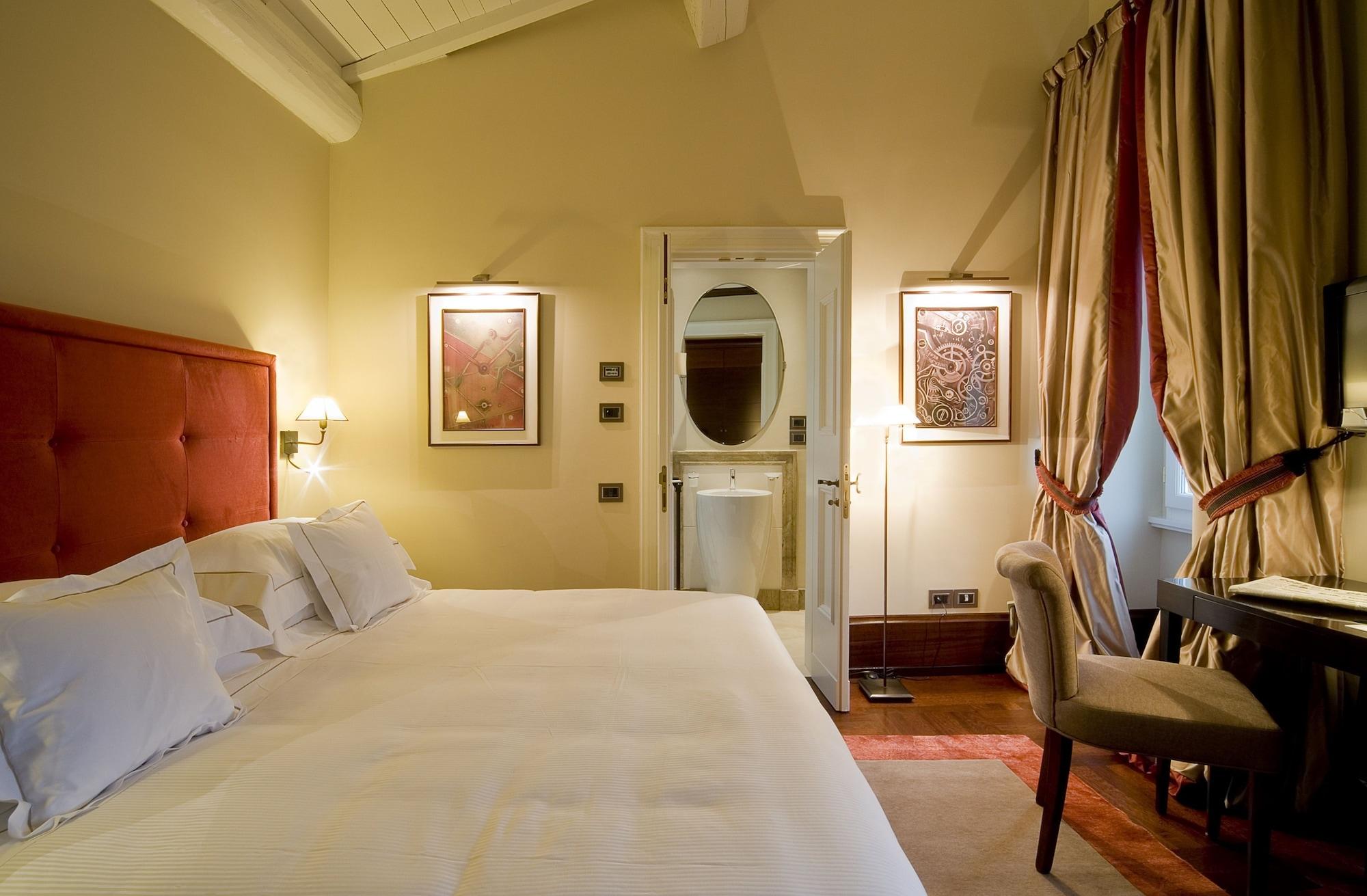 Hotel L'Orologio - Wtb Hotels Florence Room photo